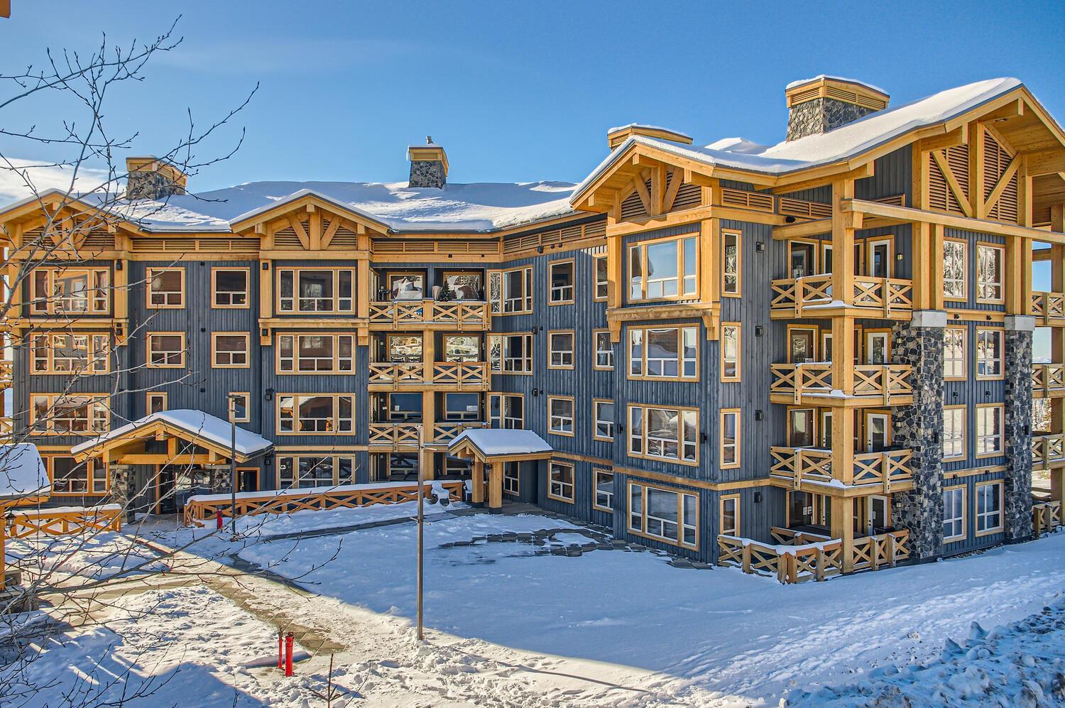 Stonegate Resort Unit A102 Big White Ski Resort Exterior photo